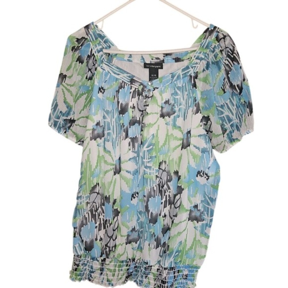 Lane Bryant Floral Short Sleeve‎ Blouse – Plus Size 14/16 Casual Top